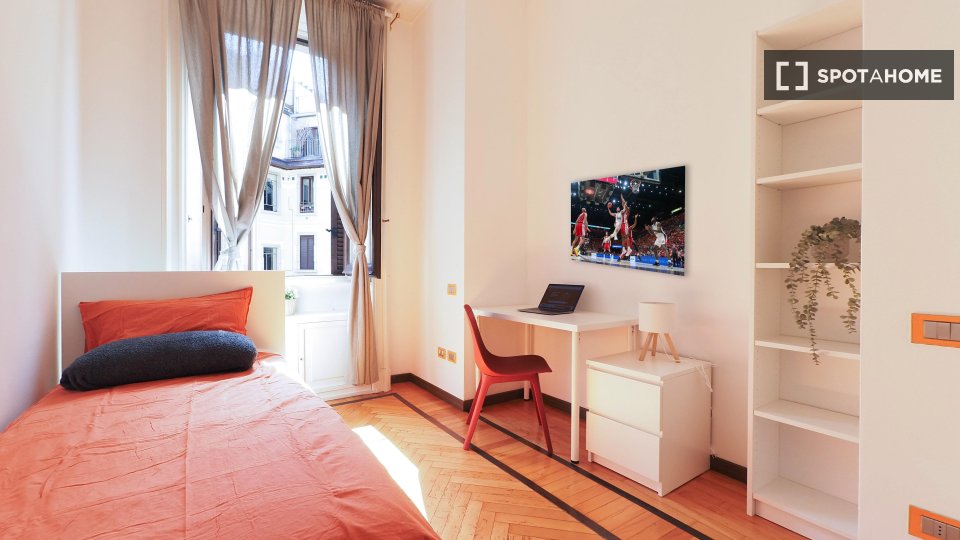 Double room Milan, 6 beds — photo 11
