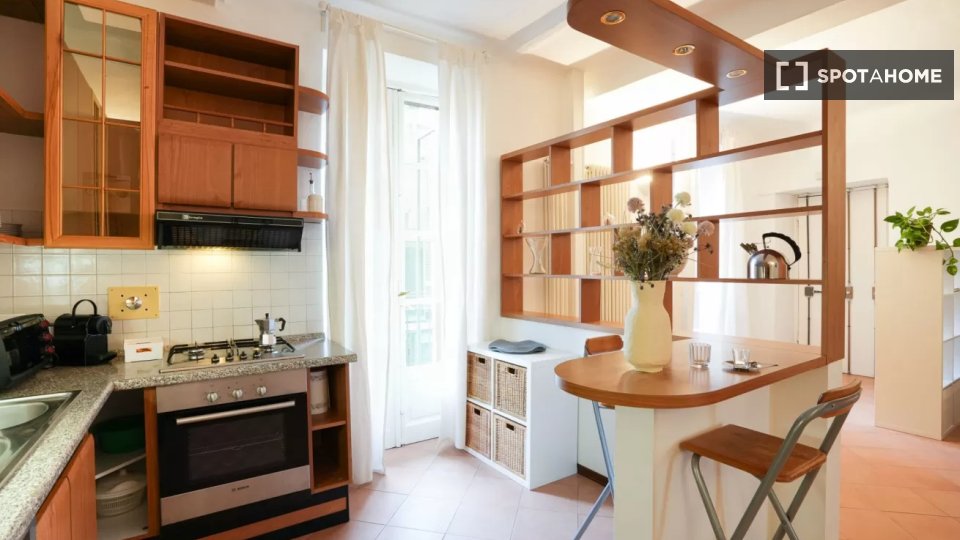 Apartment Turin, 1 bed — photo 2