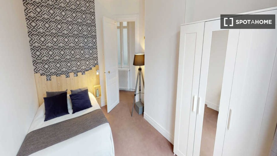 Camera doppia Parigi, 7 camere, 190m² — foto 11