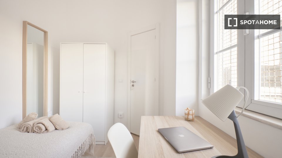 Double room Lisbon, 10 beds — photo 12