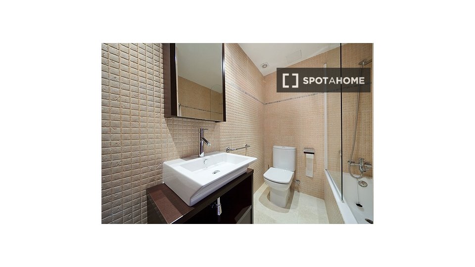 Apartment Palma_De_Mallorca, 3 beds, 100m² — photo 15