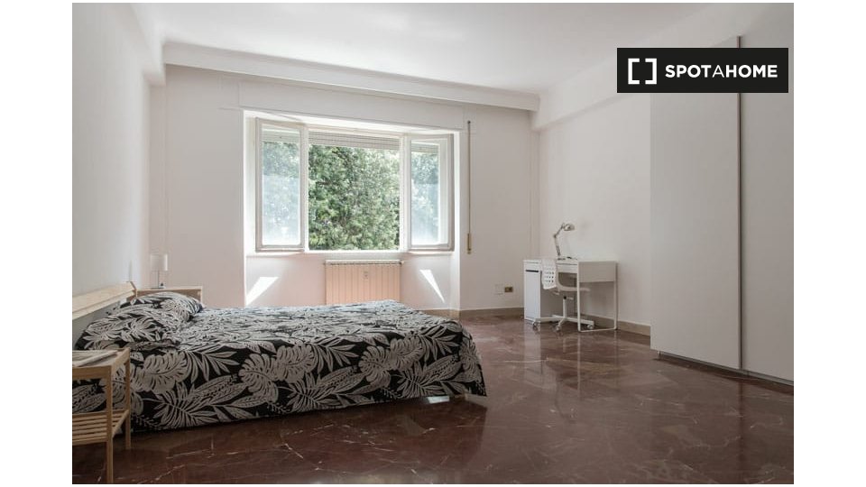 Double room Rome, 7 beds — photo 8