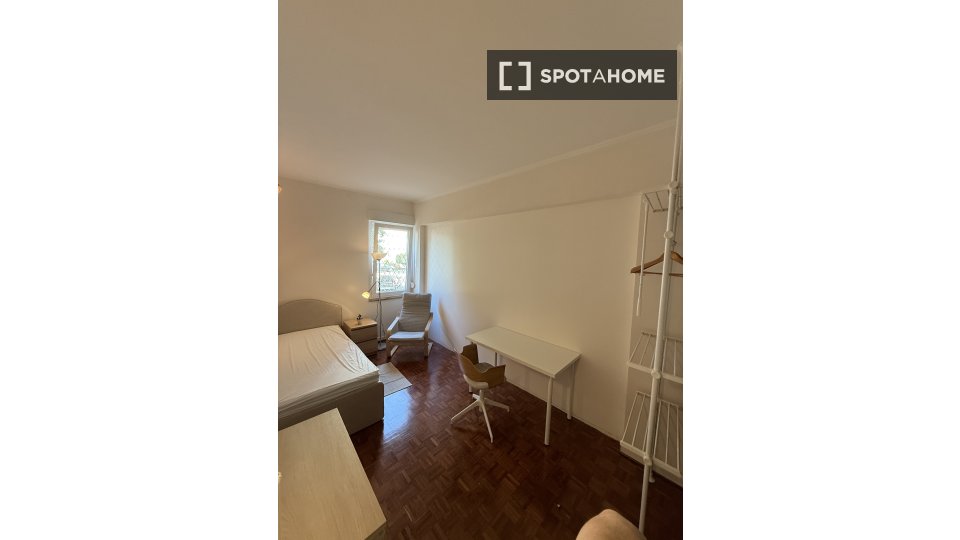 Double room Lisbon, 7 beds, 150m² — photo 5