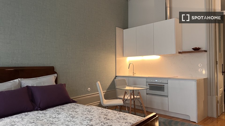Apartment mono Porto, 35m² — photo 2