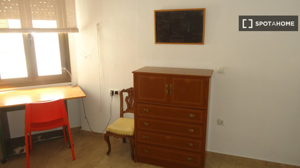 Double room Cordoba, 5 beds — photo 40