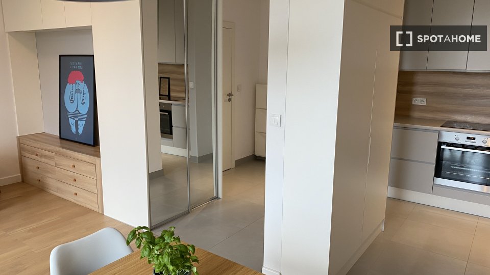 Apartment mono Warsaw, 37m² — photo 2