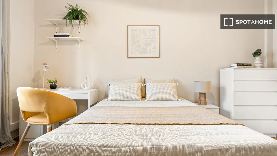 Double room Lisbon, 10 beds — photo 11