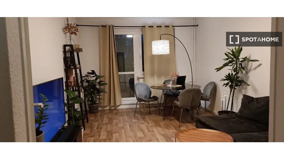 Apartment Berlin, 1 bed, 75m² — photo 2