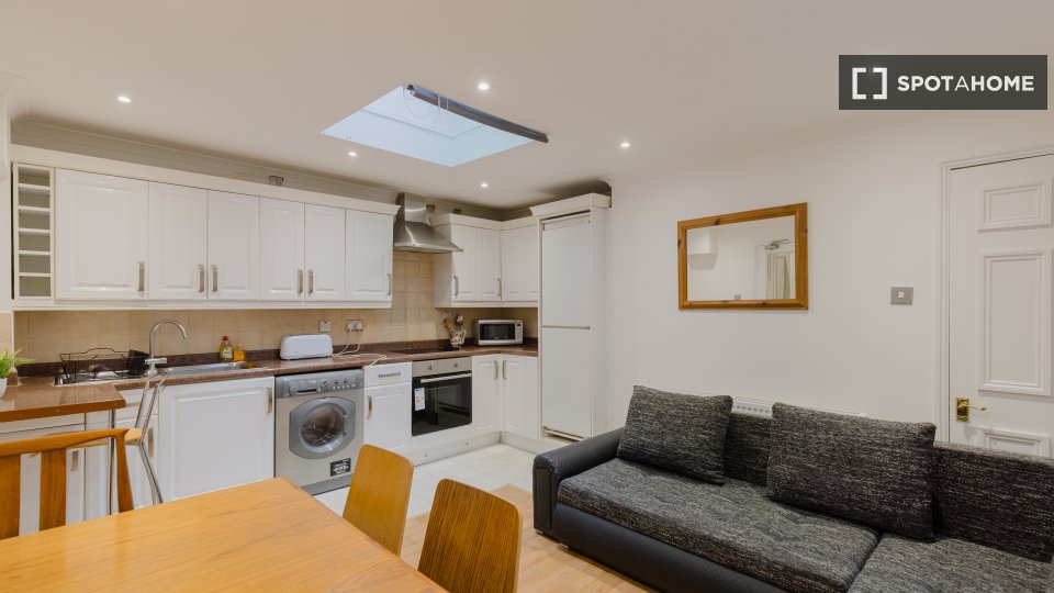 Apartment London, 1 bed — photo 19