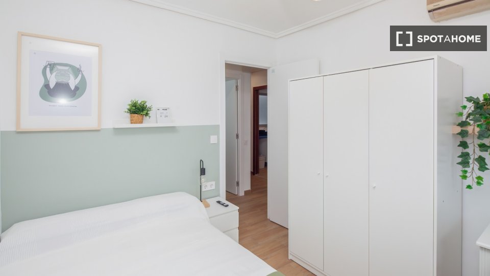 Double room Valencia, 4 beds — photo 4