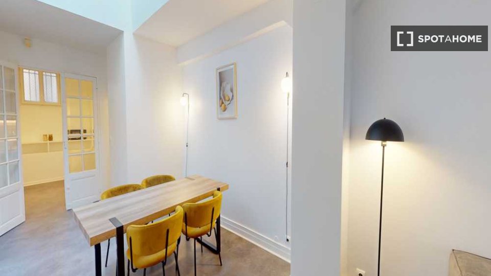 Double room Paris, 4 beds, 120m² — photo 9