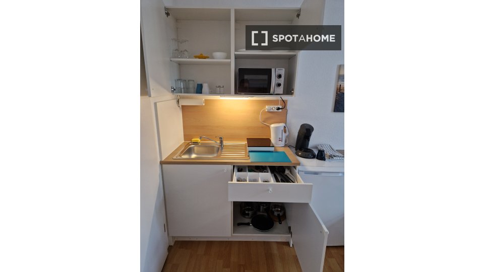 Apartment mono Berlin, 16m² — photo 11