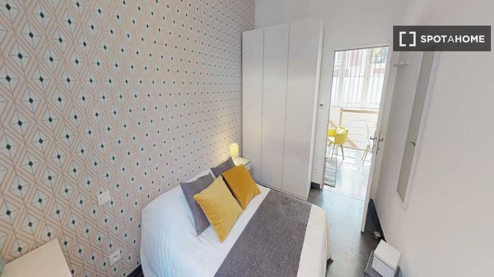 Double room Lille, 5 beds, 110m² — photo 18