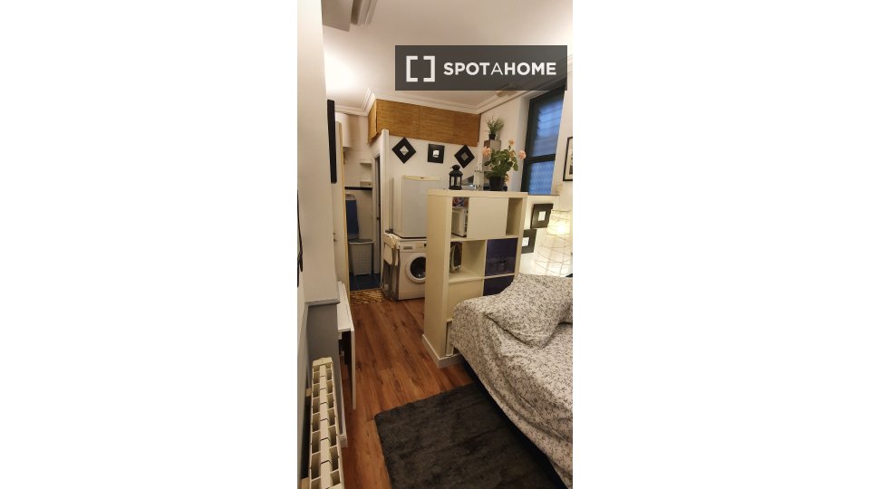 Apartment mono Madrid, 20m² — photo 1