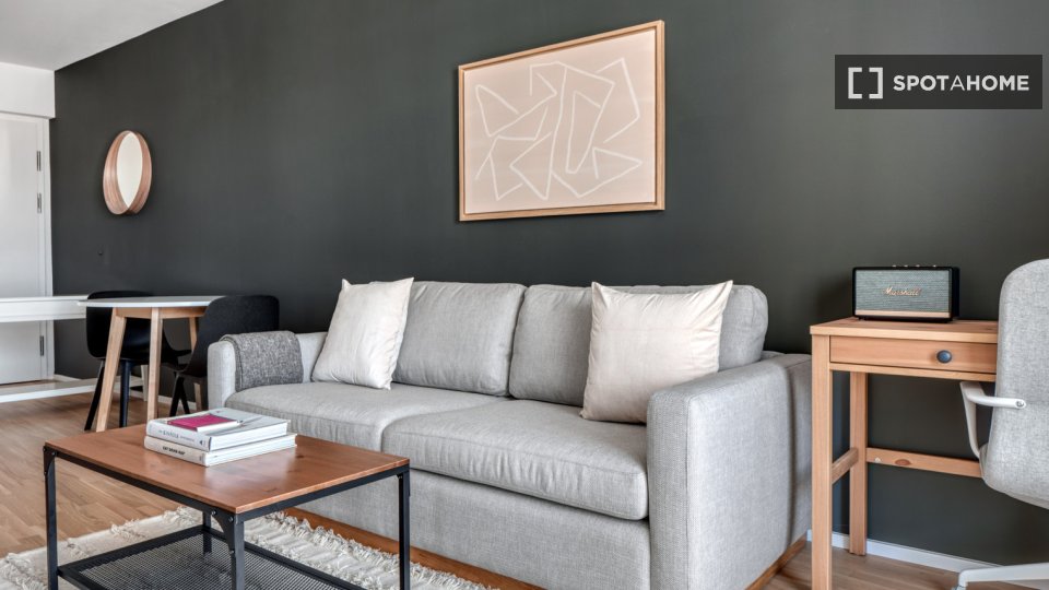 Apartment Vienna, 1 bed, 42m² — photo 1