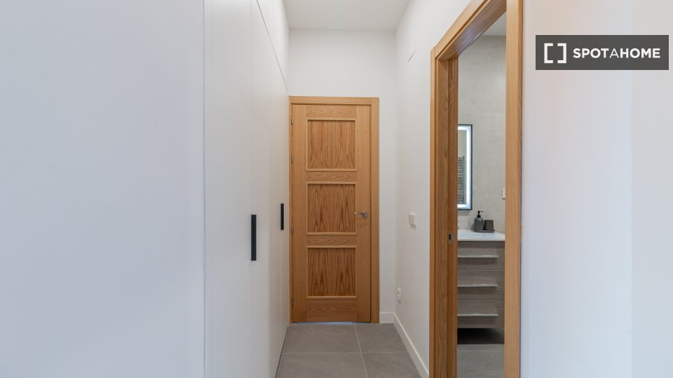 Apartment Madrid, 2 beds — photo 3