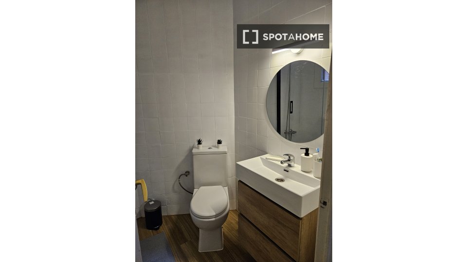Apartment mono Barcelona, 45m² — photo 4