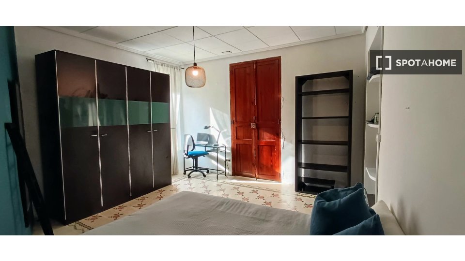 Chambre double Valence, 3 chambres, 85m² — photo 11