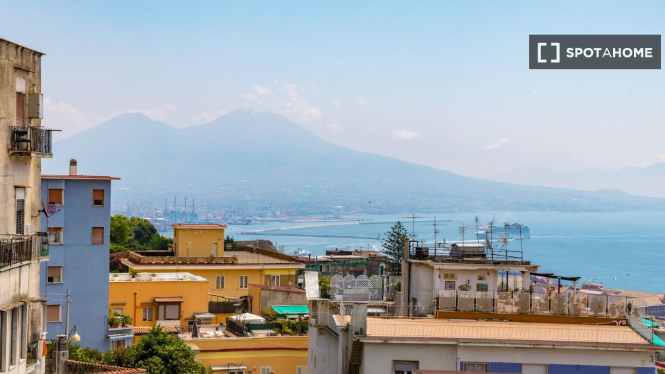 Apartment Naples, 1 bed, 80m² — photo 8