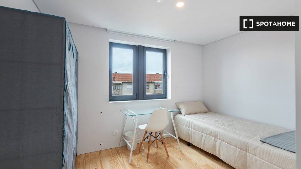 Double room Porto, 9 beds — photo 3