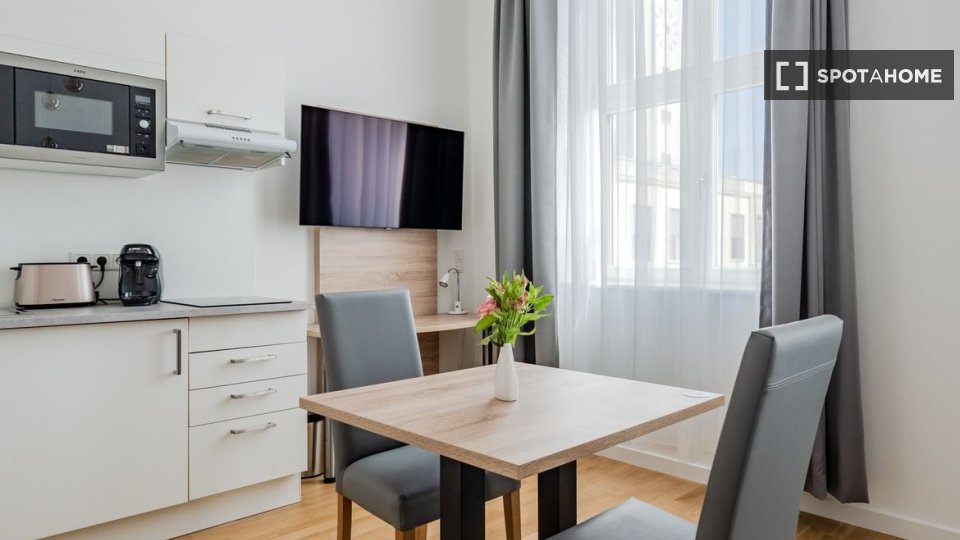 Apartment mono Berlin — photo 47