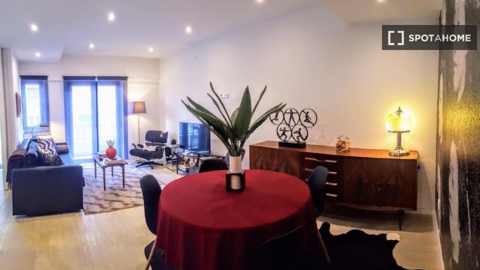Apartment Lisbon, 2 beds — photo 4