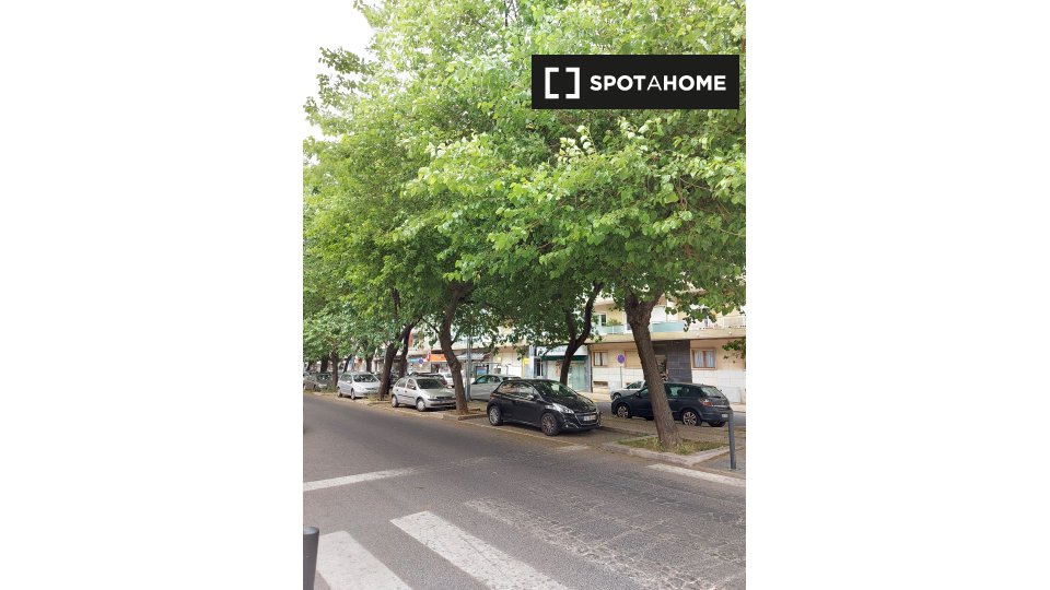 Double room Lisbon, 4 beds, 110m² — photo 3
