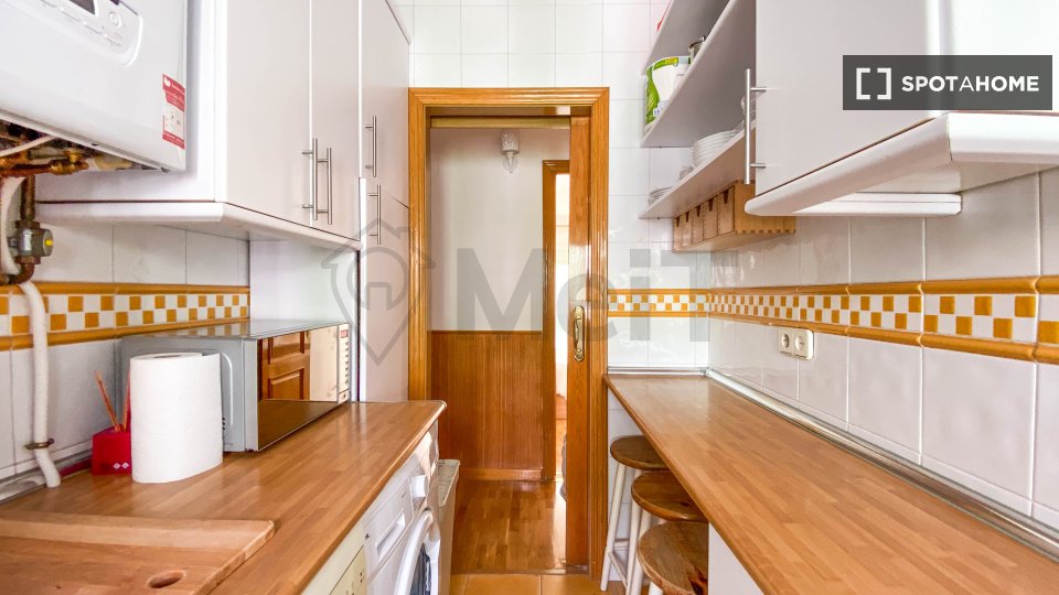 Double room Madrid, 5 beds — photo 20