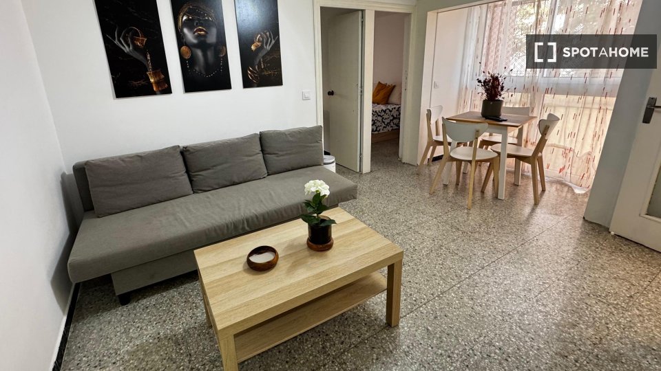 Apartment Barcelona, 2 beds, 38m² — photo 14