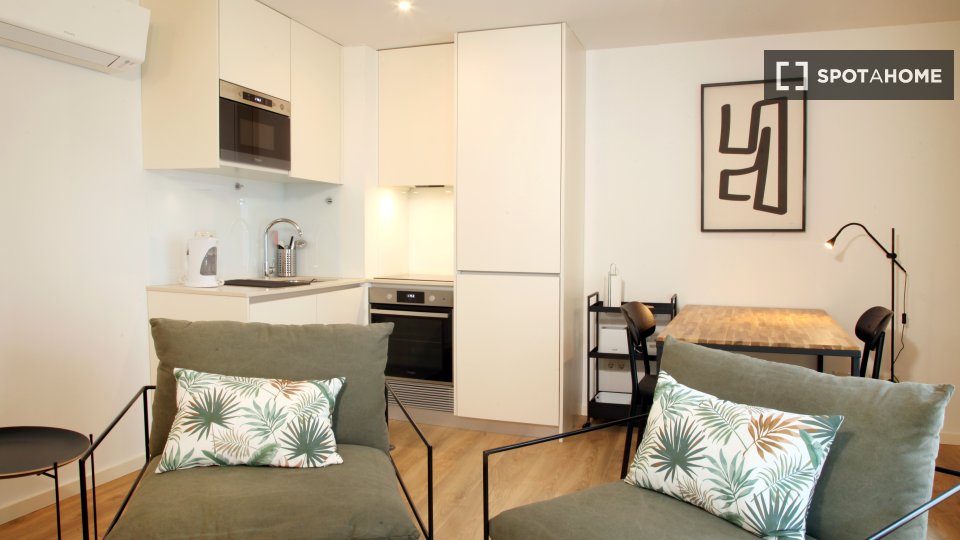 Apartment Porto, 1 bed — photo 2