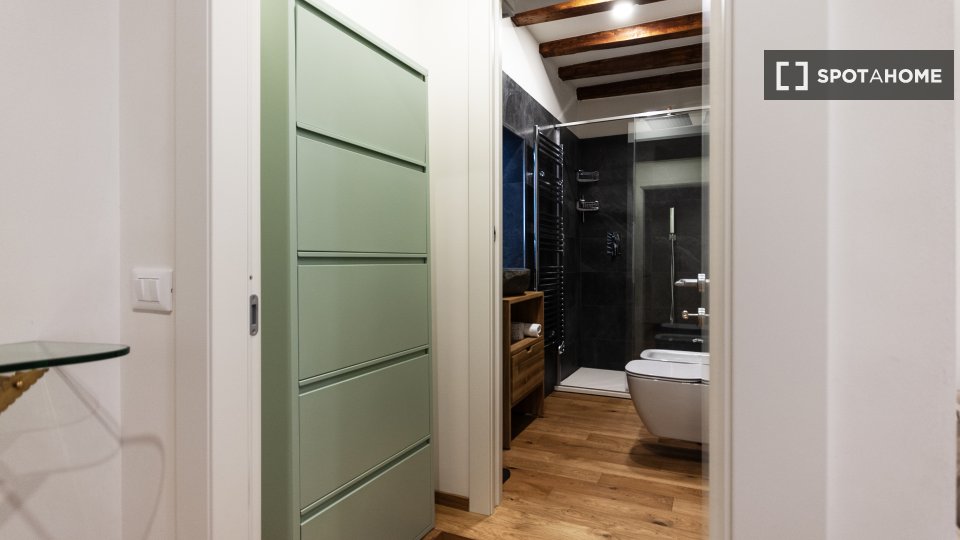 Apartment Milan, 1 bed — photo 9