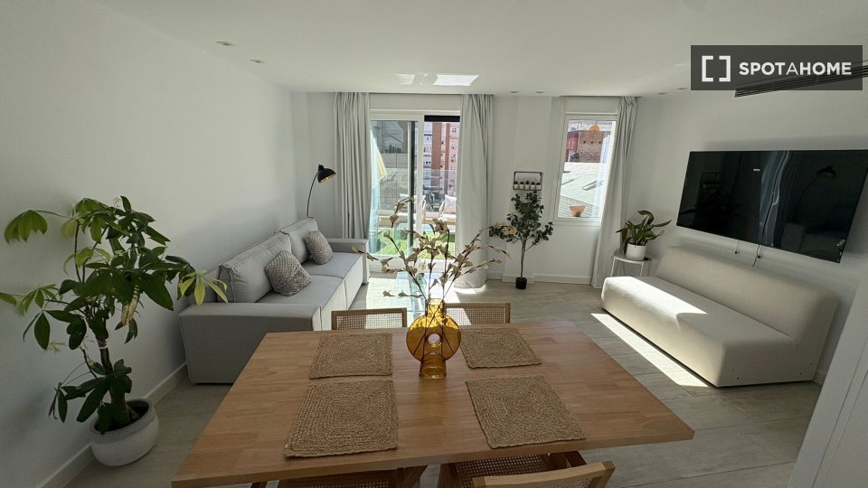 Apartment mono Madrid, 180m² — photo 2