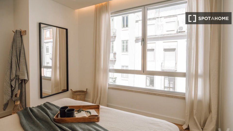 Apartment Lisbon, 1 bed, 57m² — photo 9