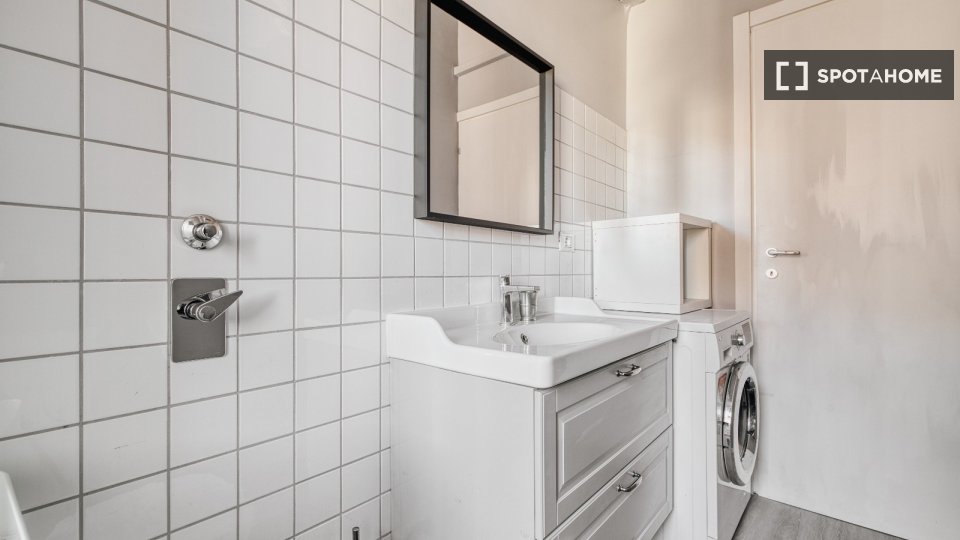 Apartment Milan, 1 bed, 38m² — photo 8