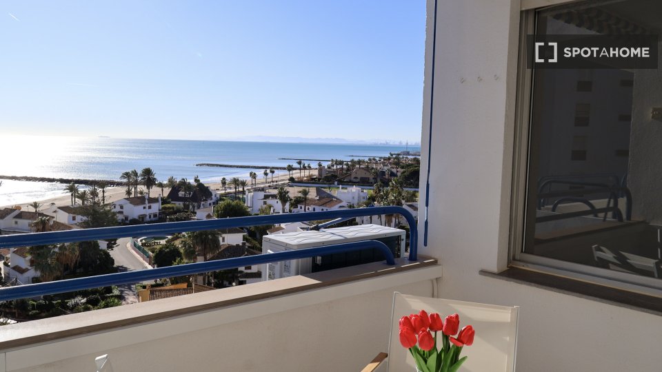 Apartment Valencia, 2 beds, 50m² — photo 11