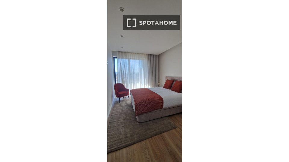 Apartment mono Lisbon, 54m² — photo 1