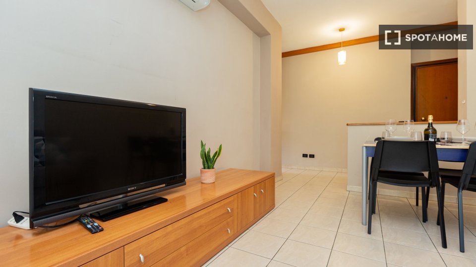 Apartment Milan, 1 bed, 60m² — photo 13