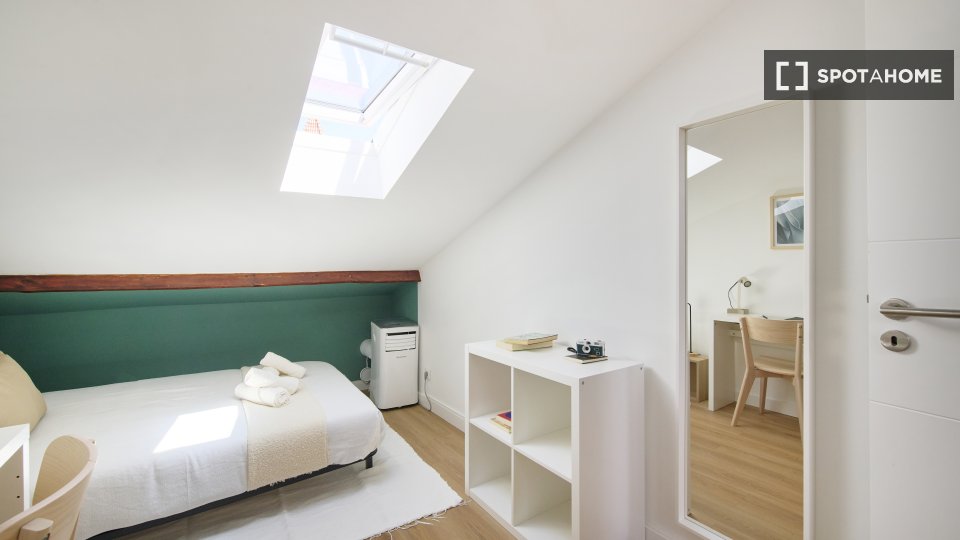 Double room Lisbon, 9 beds — photo 3