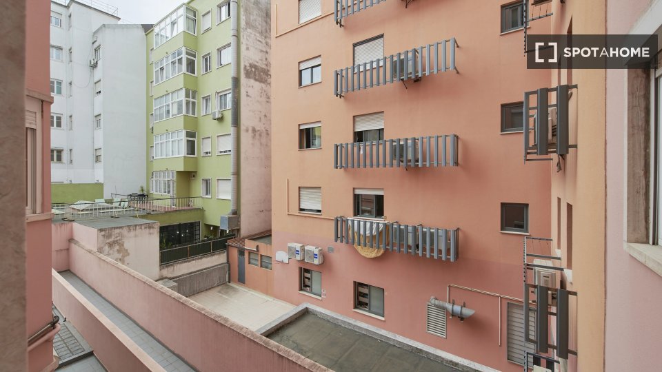 Double room Lisbon, 7 beds — photo 13
