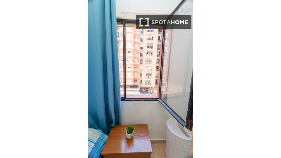 Double room Valencia, 4 beds — photo 5