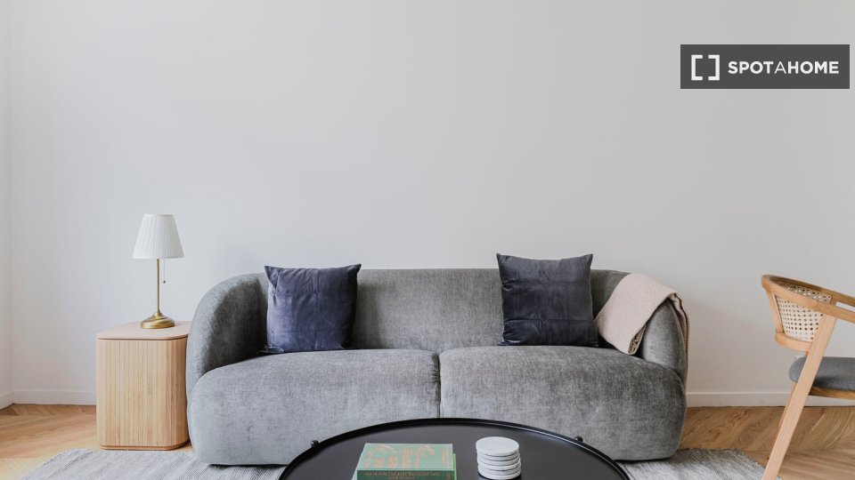 Apartment Paris, 2 beds, 59m² — photo 17