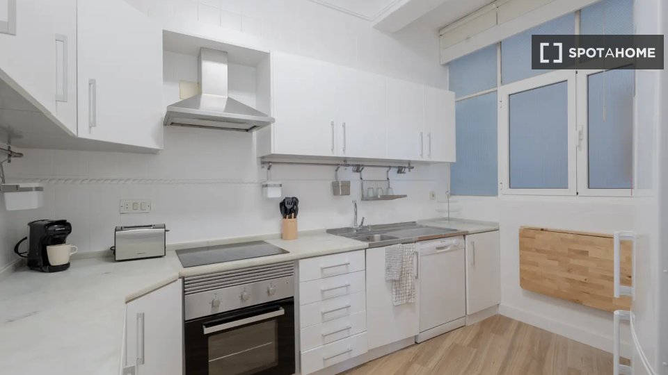 Double room Valencia, 6 beds — photo 8