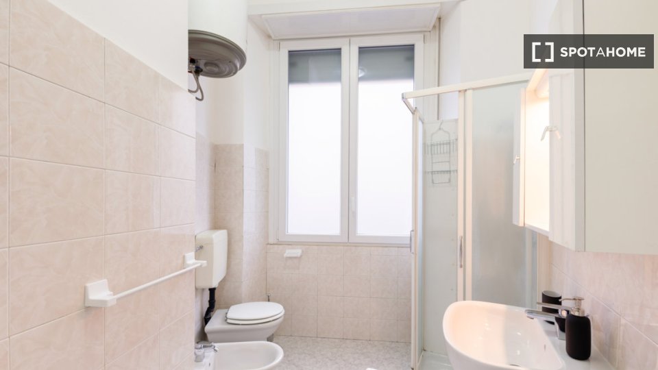 Apartment Milan, 1 bed, 53m² — photo 15