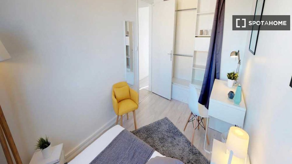 Double room Montpellier, 4 beds, 60m² — photo 14