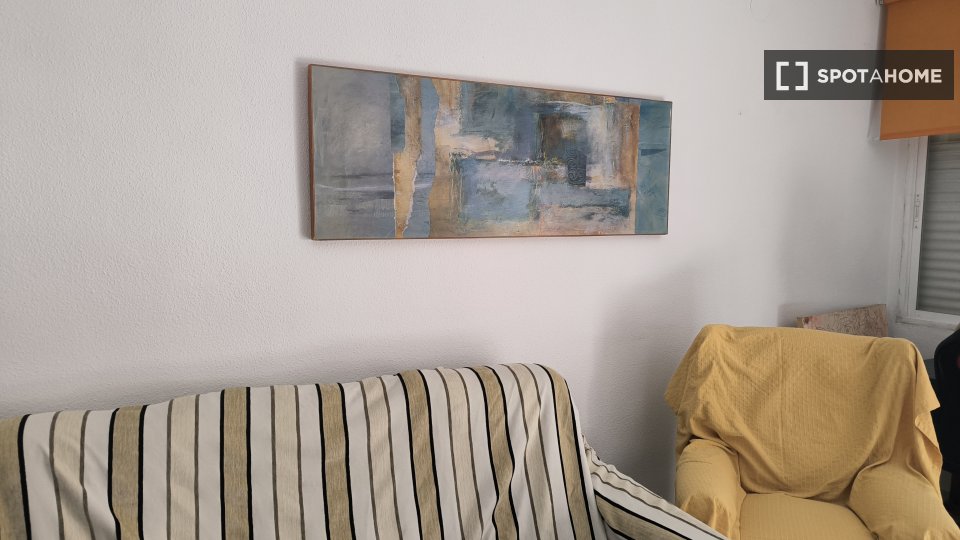 Double room Granada, 3 beds — photo 35