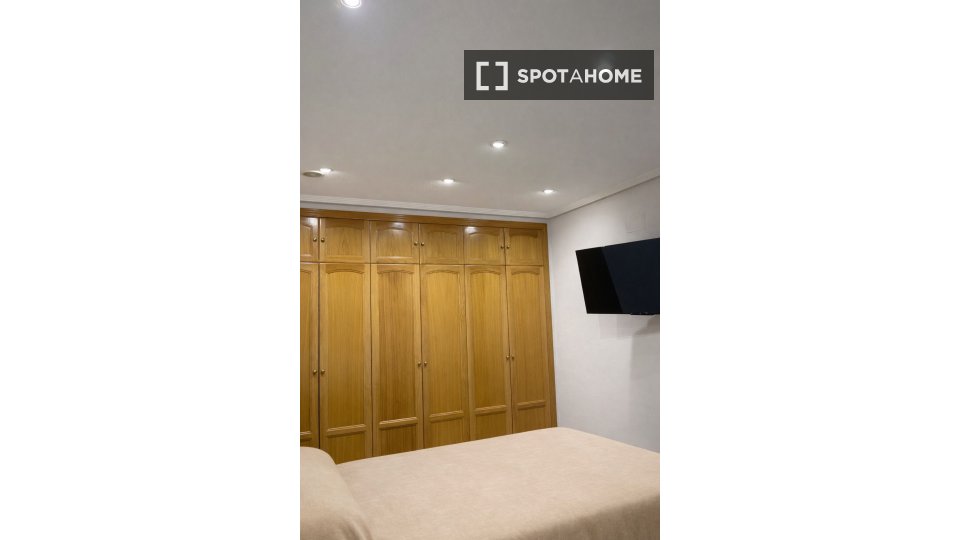Apartment Alicante, 3 beds, 150m² — photo 14
