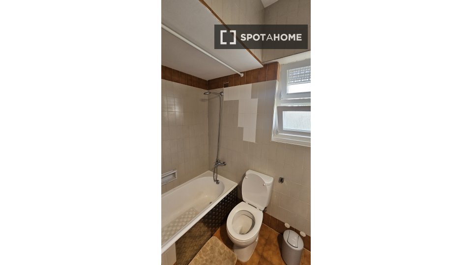 Apartment mono Lisbon, 95m² — photo 3