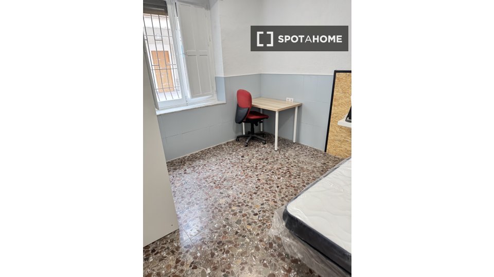 Apartment Murcia, 4 beds, 120m² — photo 6
