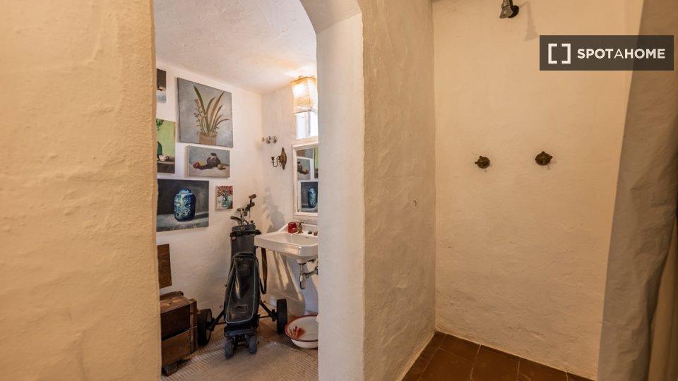 Apartment Lisbon, 4 beds, 200m² — photo 6