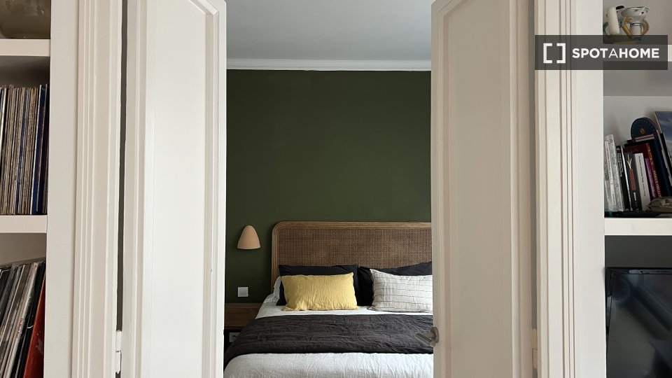 Apartment Barcelona, 2 beds, 80m² — photo 4